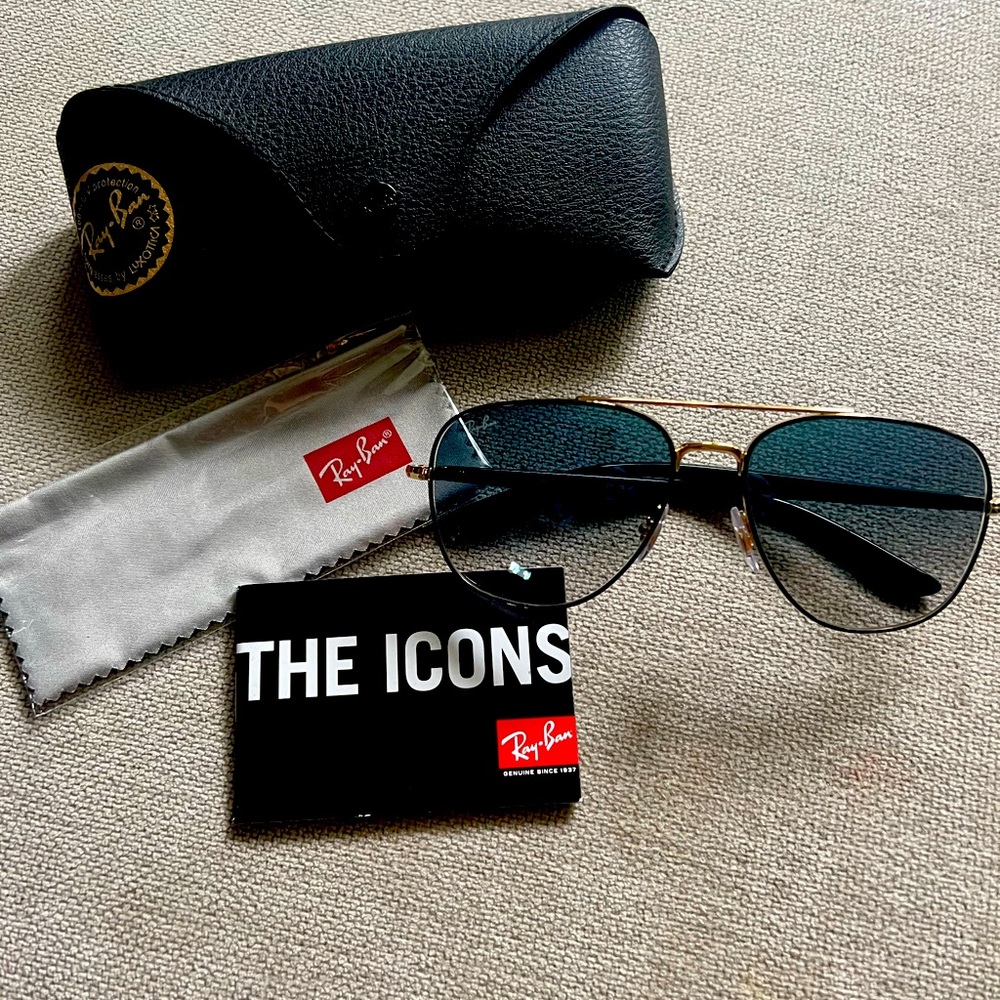 RayBan sunglasses RB3683